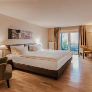 31184 Villa Toskana Zimmer.jpg