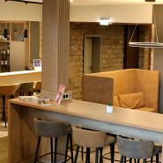 31171 Berghotel Oberhof Bar.jpg