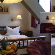 14509 Biker Hotel Möschelberg in der Eifel 3.jpg